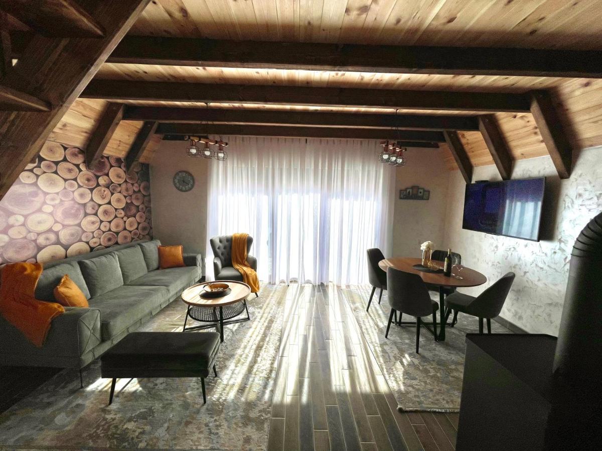 Lux Villas Zabljak Bagian luar foto